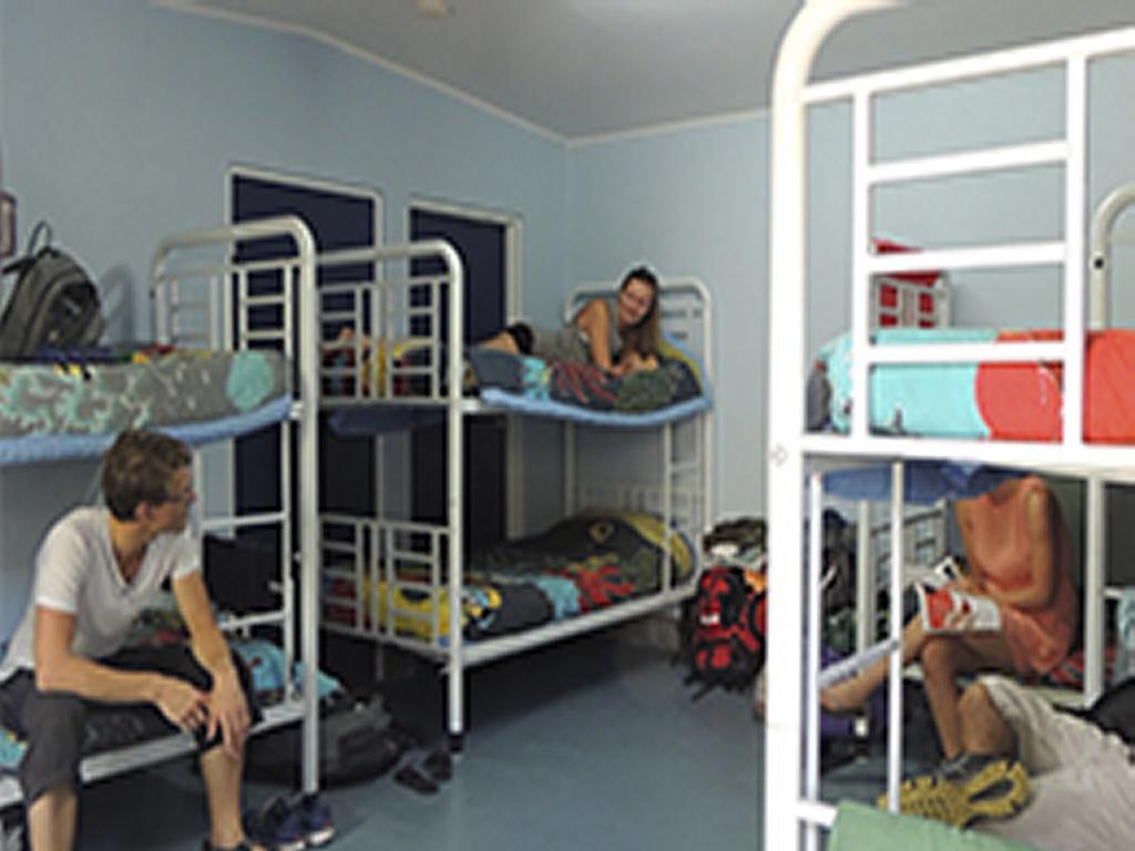Reef Lodge Backpackers Таунсвіль Екстер'єр фото